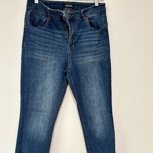 D.jeans stretchy, size 12,